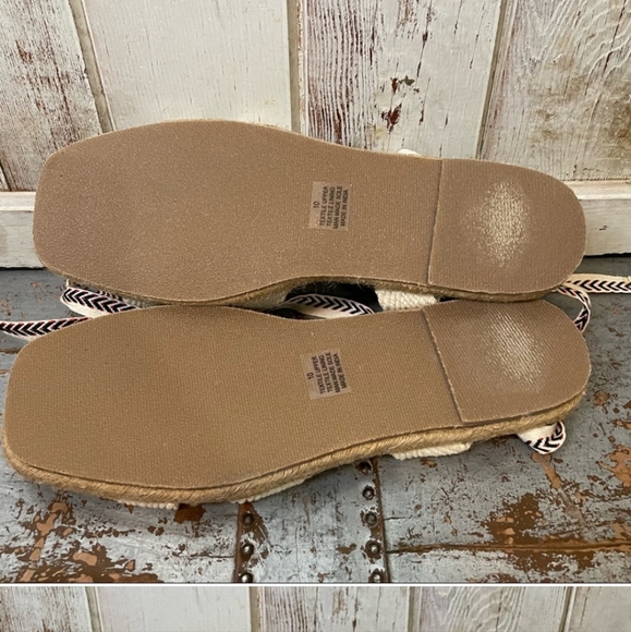 Able Pooja Lace Up Sandal - Picture 7 of 7